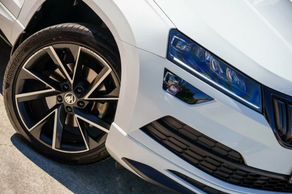 2020 MY21 Skoda Karoq NU 140TSI Sportline SUV Image 6