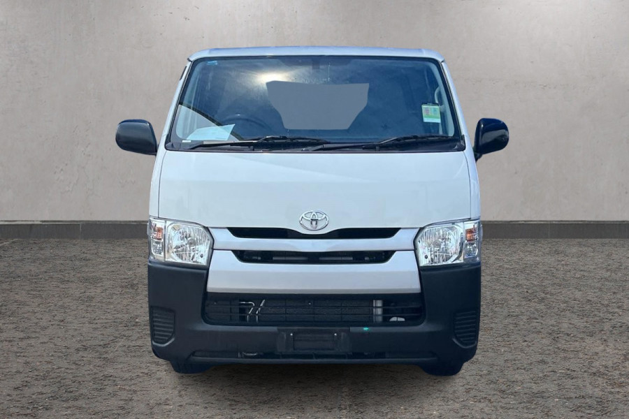2017 MY19 Toyota HiAce LWB Van LWB Van Image 7