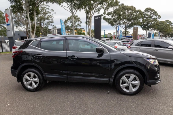 2020 Nissan QASHQAI J11 Series 3 ST SUV Image 3