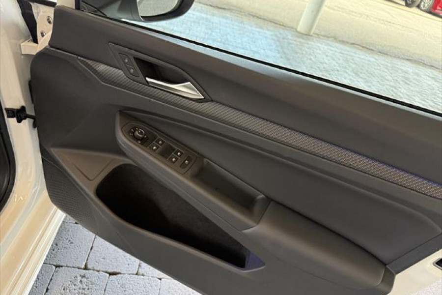 2024 MY24.5 Volkswagen Golf 8 R Hatch Image 17