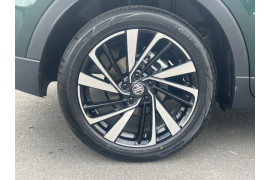 2025 MG ZS ZS32 Essence SUV