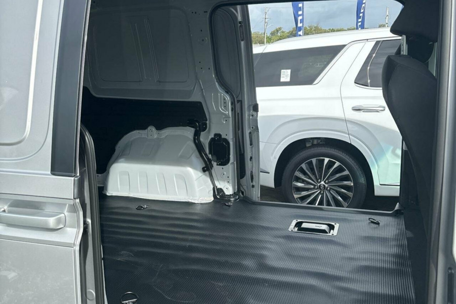 2024 MY25 Hyundai Staria Load US4.V3  Van Image 6