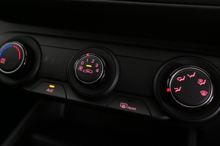 2019 MY20 Kia Cerato Hatch BD S with Safety Pack Hatchback Image 8