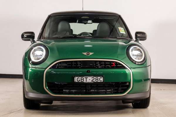 2026 MINI Cooper F66 S Favoured Hatch image 3