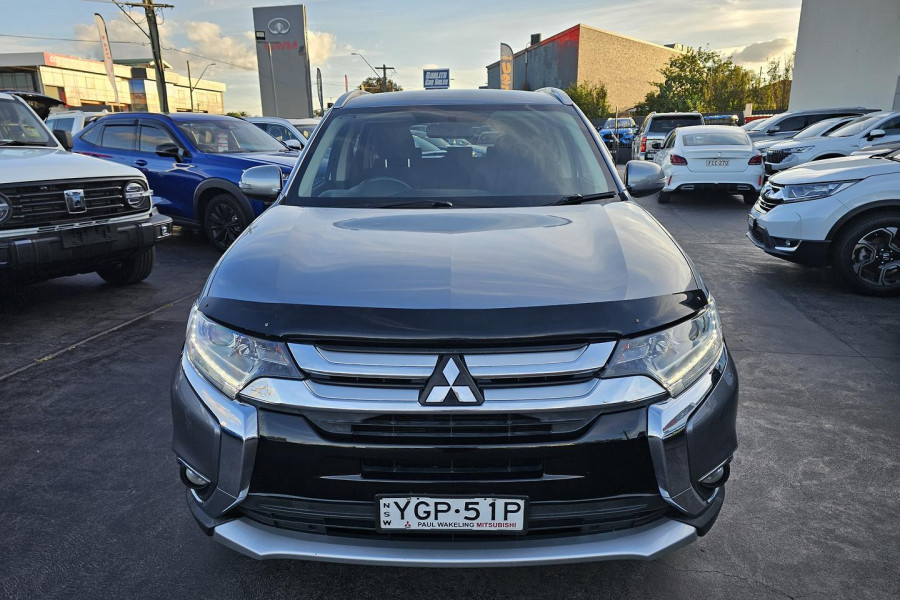 2017 Mitsubishi Outlander ZK LS SUV Image 8