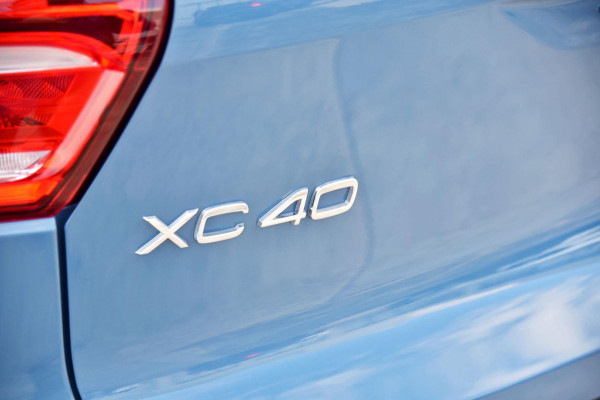 2024 MY25 Volvo XC40 XZ Plus B4 SUV Image 13