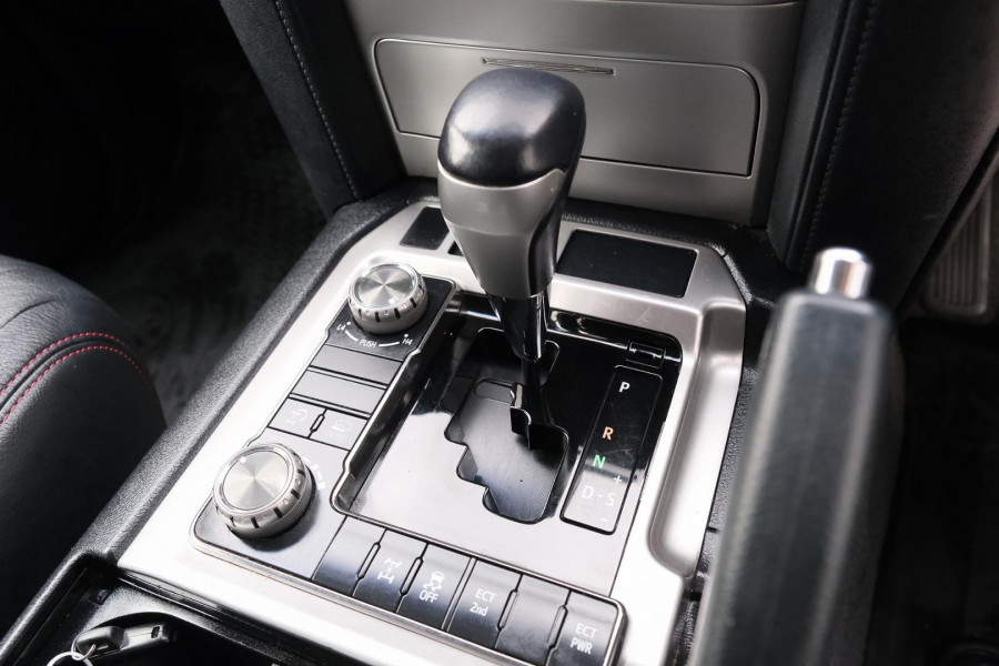2015 MY13 Toyota LandCruiser VDJ200R GXL SUV Image 15