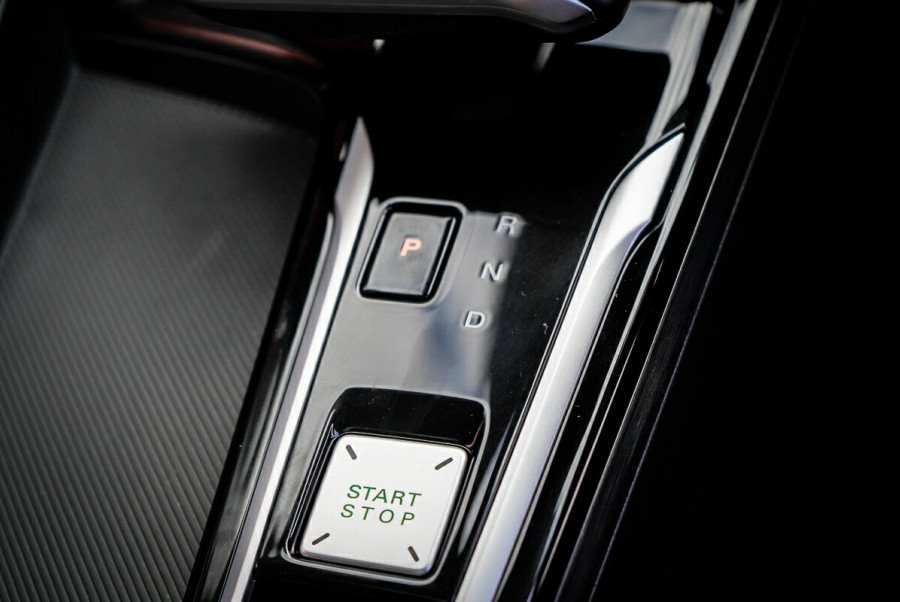 2025 MG ZS ZS32 Essence Turbo SUV Image 25