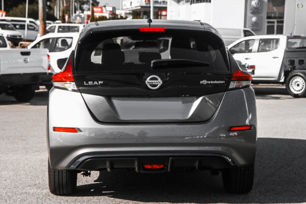 2021 Nissan LEAF ZE1 e+ Hatch Image 3