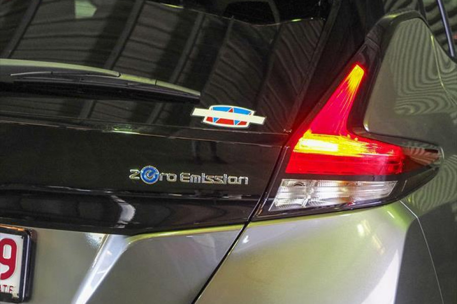 2021 Nissan LEAF ZE1 e+ Hatch Image 6