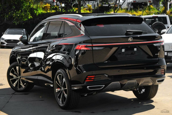2026 MY25 MG HS AS33 Essence SUV Image 5