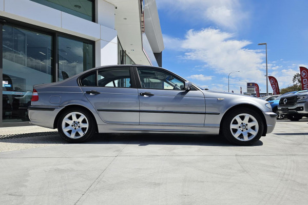 2004 BMW 3 Series E46 318i M Sport Sedan Image 5