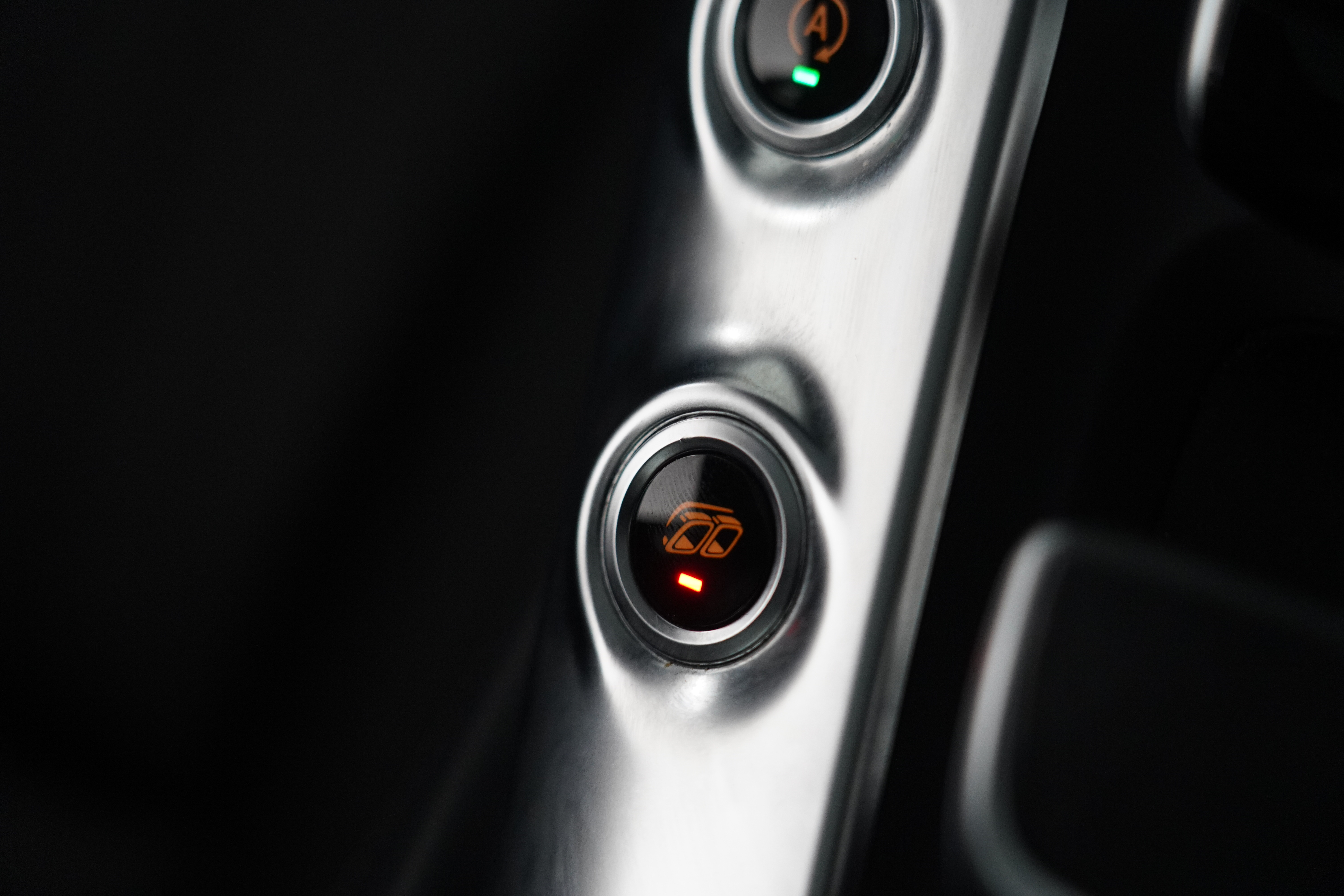 2016 Mercedes-Benz AMG GT S Coupe Image 38