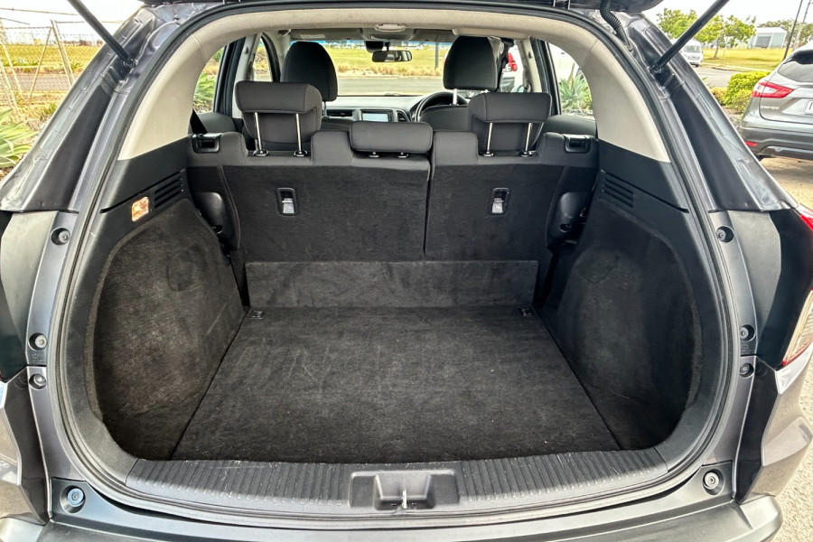 2019 Honda HR-V VTi SUV Image 12