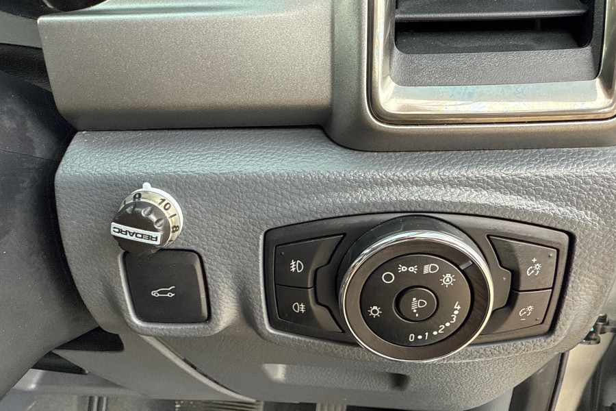 2018 Ford Everest UA Trend SUV Image 23