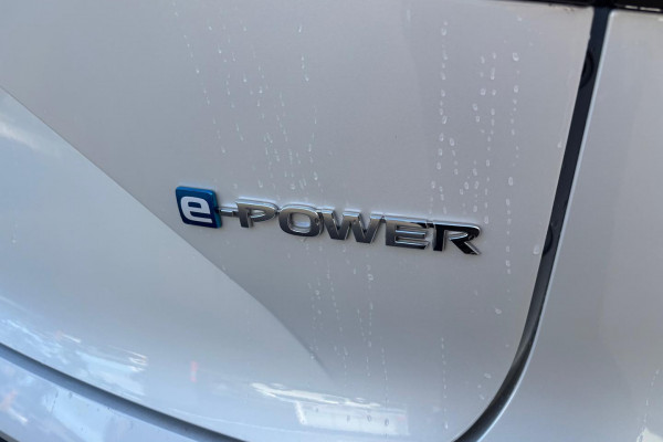 2025 Nissan QASHQAI J12 Ti e-POWER SUV Image 9