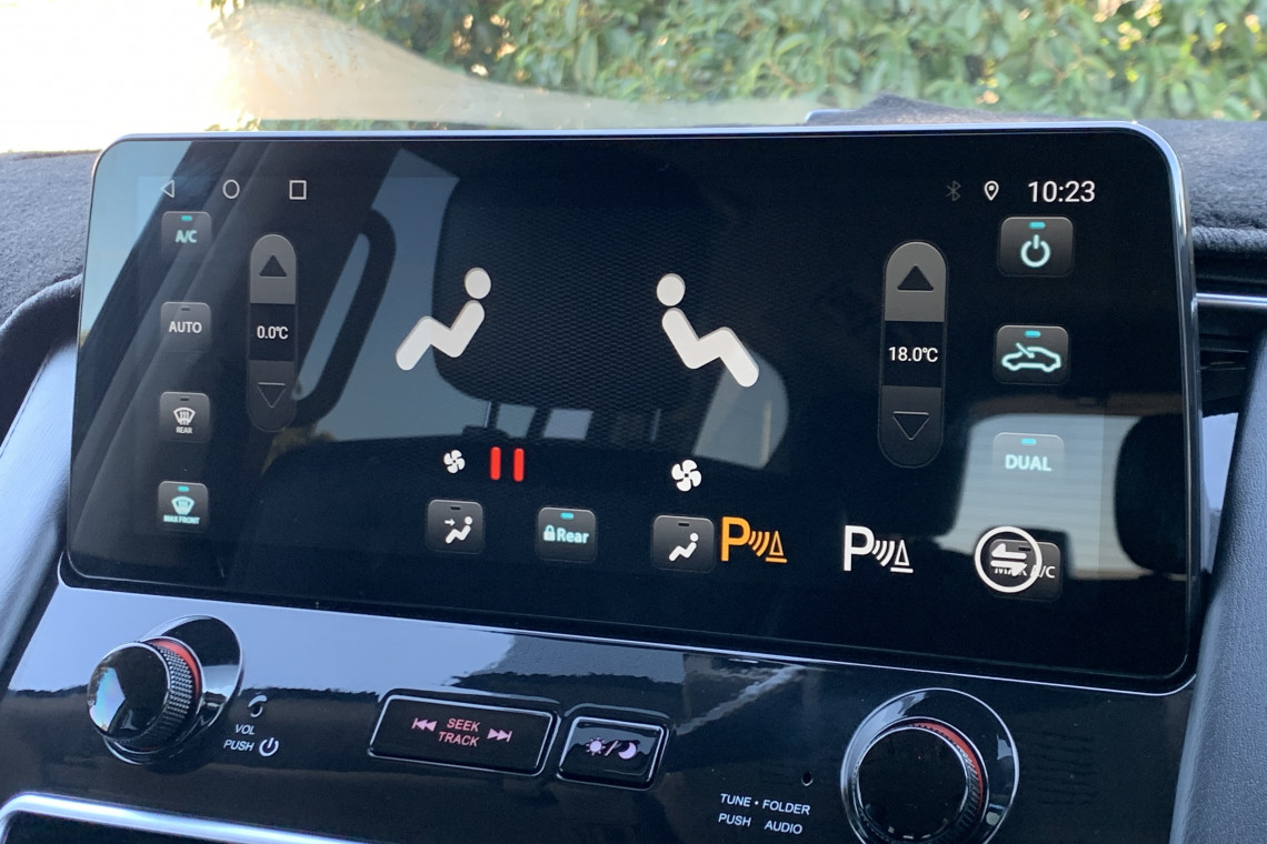 2023 Nissan Patrol Y62 Series 5 Ti SUV Image 25