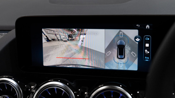 2025 Mercedes-Benz GLA-Class H247 GLA250 e with EQ hybrid technology SUV image 14