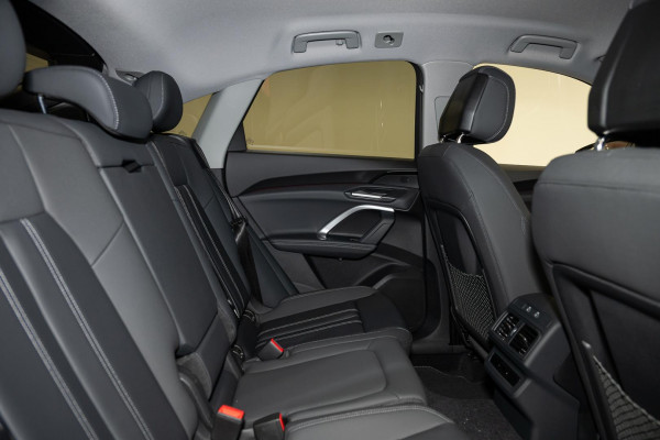 2025 Audi Q5 GU TFSI 150kW SUV image 10
