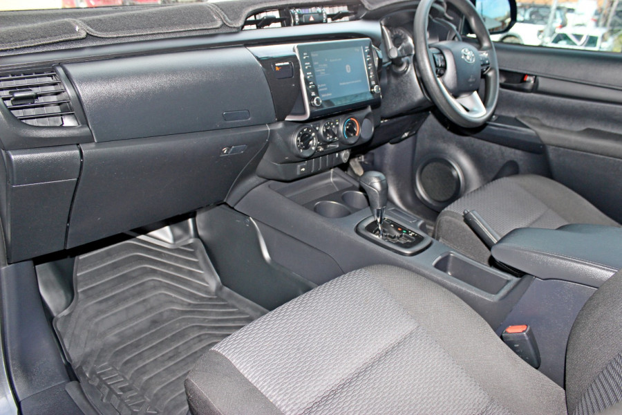 2024 Toyota HiLux TGN121R WorkMate Cab Chassis Image 9