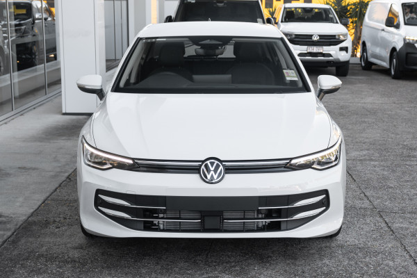 2025 Volkswagen Golf 8.5 Hatch image 4
