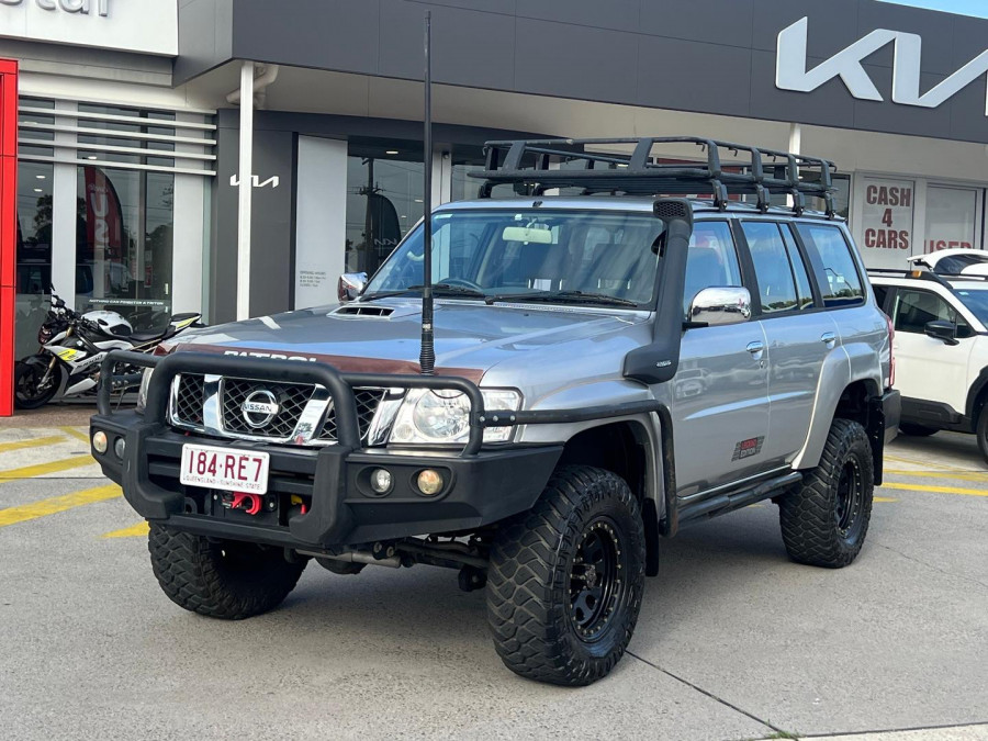 2016 Nissan Patrol GU 10 ST SUV Image 7
