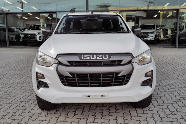 2020 MY21 Isuzu D-MAX RG SX Cab Chassis Image 3
