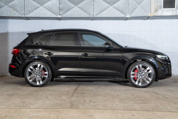 2022 Audi SQ5 FY  SUV image 3