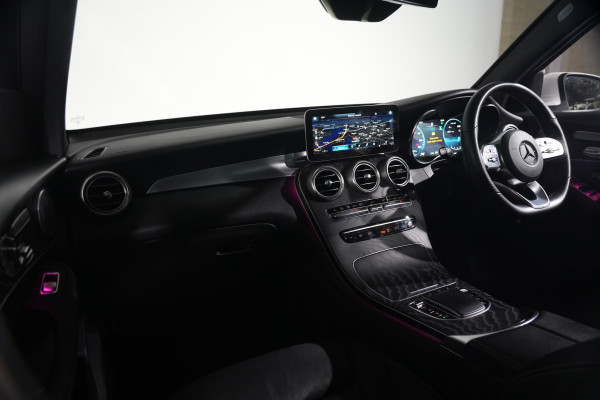 2020 Mercedes-Benz GLC-Class GLC300 SUV Image 12