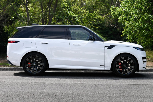 2025 Land Rover Range Rover Sport L461 P530 Autobiography SUV image 2