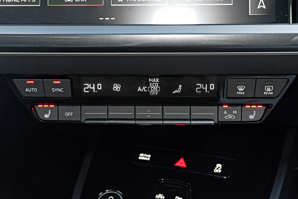 2025 MY24 Audi Q4 e-tron F4 45 SUV image 16