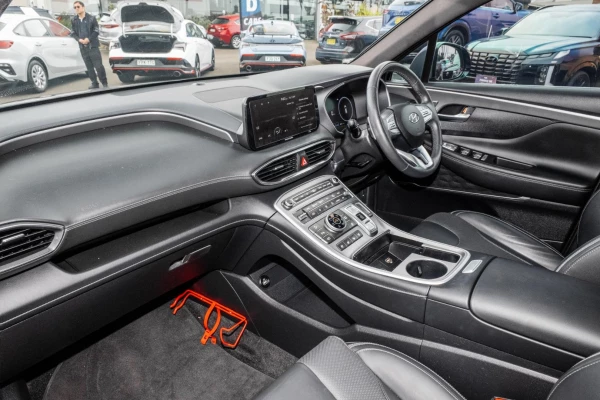 2023 Hyundai Santa Fe TM.V4 Highlander SUV Image 8