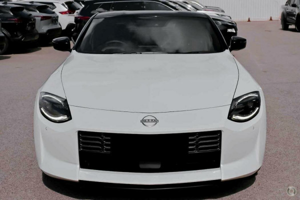 2024 Nissan Z Z34  Coupe Image 5