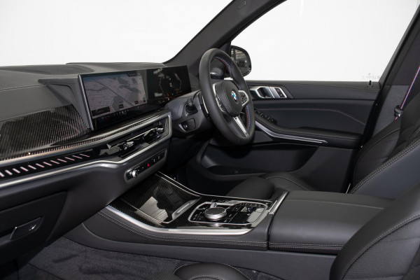 2026 BMW X5 G05 LCI M60i SUV image 8