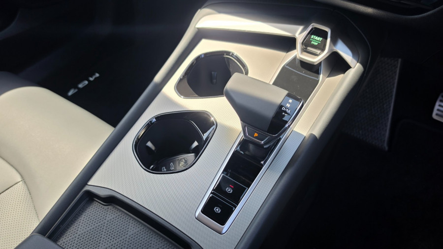 2025 MG MG7  Essence Sedan Image 18