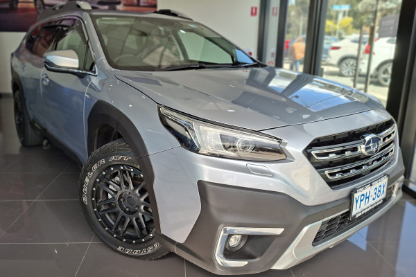 2021 Subaru Outback 6GEN AWD Touring SUV Image 1
