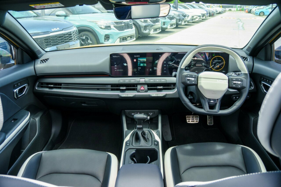 2025 MY26 Kia K4 CL4m GT-Line Hatch Image 17