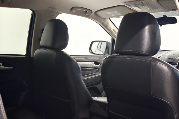 2014 Isuzu MU-X LS-T SUV Image 18