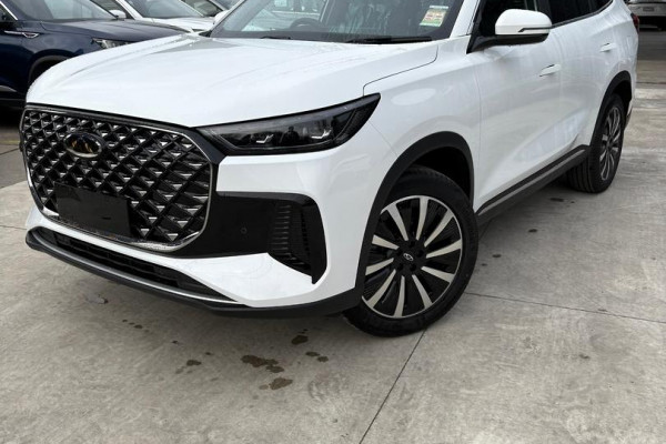 2026 Chery Tiggo 8 T31 Super Hybrid Ultimate SUV Image 3