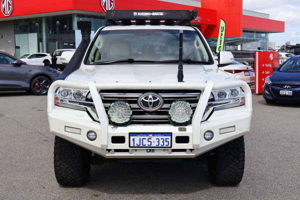 2016 Toyota LandCruiser VDJ200R VX SUV Image 4