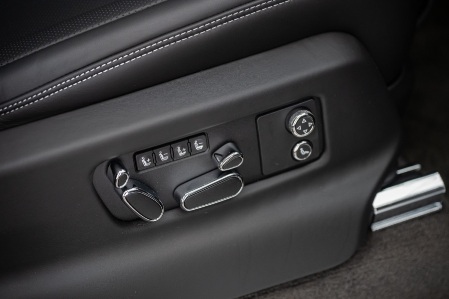 2026 Bentley Bentayga 4V V8 SUV
