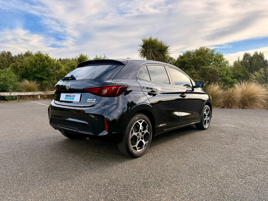 2026 MG MG3 Essence Hybrid+ Hatch Image 3