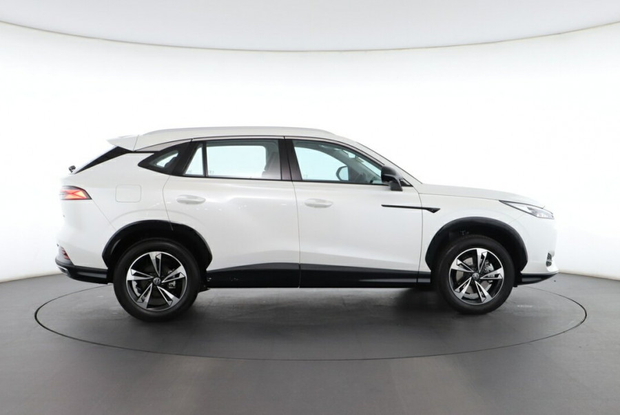 2024 MY25 MG HS AS33 Vibe SUV Image 16