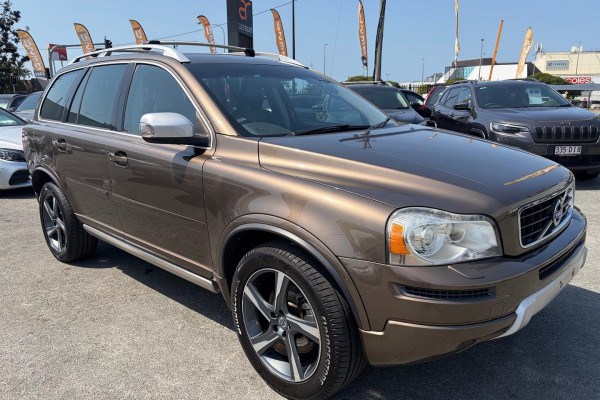 2012 Volvo XC90 L Series R-Design SUV Image 4