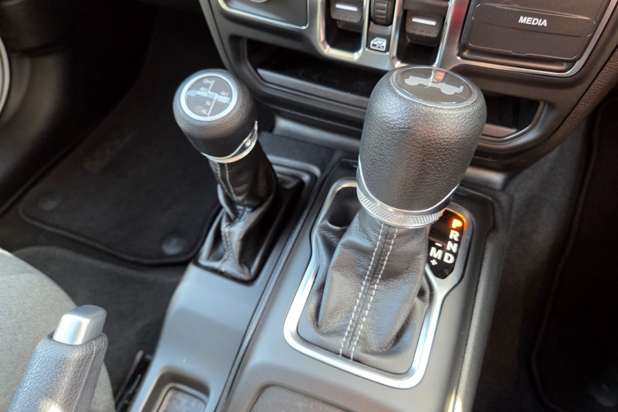  Jeep Wrangler Unlimited Sport S SUV Image 18