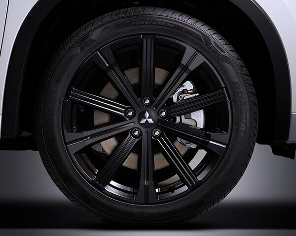 Wheel Set (4), Alloy wheel 20", Black