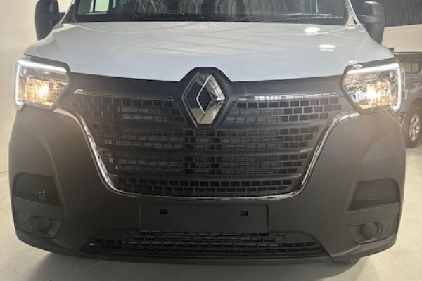 2023 Renault Master X62 MWB Pro Van