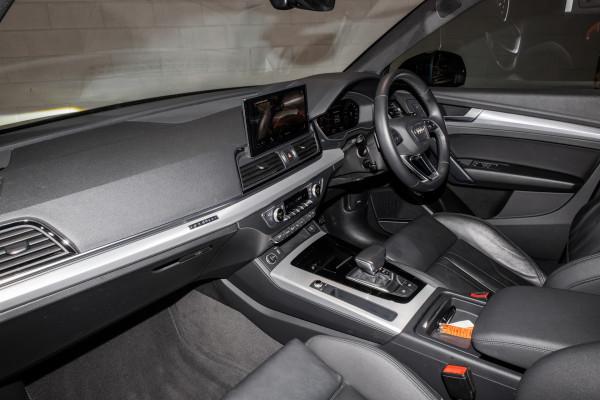 2022 Audi Q5 FY 40 TDI S Line SUV