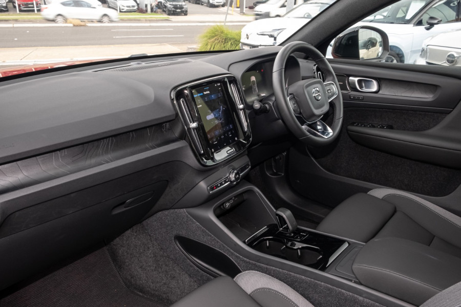 2023 Volvo C40 XK Recharge Twin Pure Electric SUV Image 8