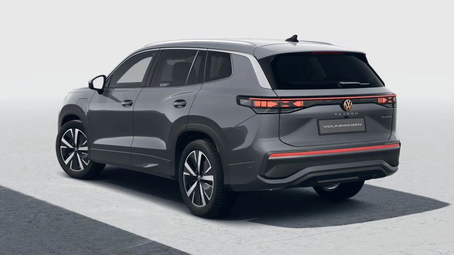 2026 Volkswagen Tayron R4 150TSI eHybrid Elegance SUV Image 3